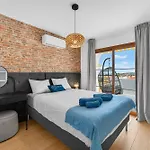 Windsor Park Brand New Appartement *