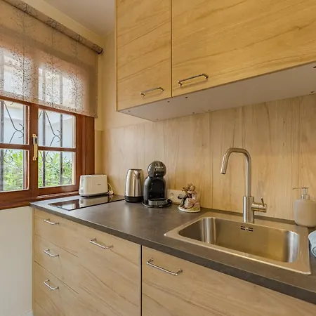 Windsor Park Brand New